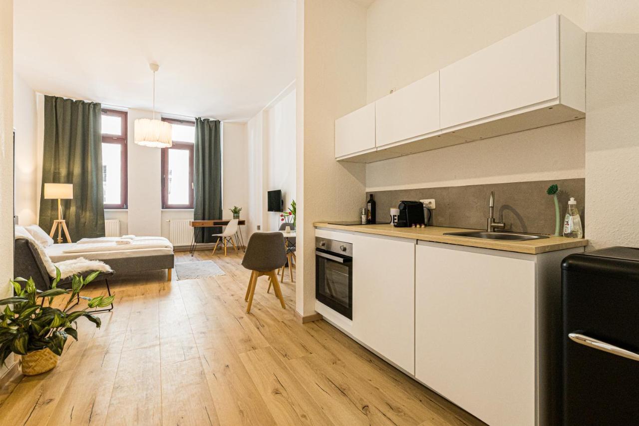 Ruhige Und Stilvolle Wohnung Am Clara-Zetkin-Park ライプツィヒ エクステリア 写真